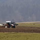 AVK preiskuje sume zlorab v kmetijskih zadrugah Medvode in Sevnica