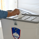Predčasno referendumsko glasovanje v Ljubljani na štirih lokacijah, volišče omnia v Stožicah