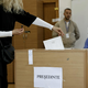 V Romuniji po razveljavitvi prvega kroga lanskih volitev znova izbirajo predsednika