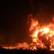 Izrael bombardiral Hodeido v Jemnu. Tarči pristanišče in tovarna cementa.