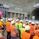 2TDK zaradi pisma turških delavcev na drugem tiru, da jih delodajalec ustrahuje, zahteva pojasnila