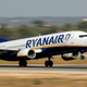 Ryanair bo potnikom, ki bodo povzročali nevšečnosti, zaračunaval kazni