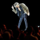 Rod Stewart pred velikim koncertom na Glastonburyju odpovedal več koncertov v ZDA