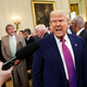 Trump razočaran tako nad Rusijo kot Ukrajino. Napada na Iran si ne želi.