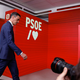 Nov škandal v PSOE-ju: Obtožbe spolnih nadlegovanj zoper vplivnega strankarskega funkcionarja