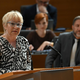 Dimic: Naloga politike je, da se poenoti glede tako osnovnih vrednot, kot sta spomin in pokop