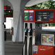 Neuradno naj bi bilo 36 Petrolovih črpalk nedobičkonosnih. Golob družbi očita izsiljevanje.