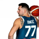 Dončića v Katovicah podpirata tudi Jeanie Buss in Rob Pelinka