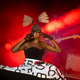 V puljski areni brezčasno glasbeno potovanje z Grace Jones