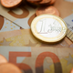 Posvet finančnega trga: Potrebujemo spremembo strukture varčevanja prebivalstva