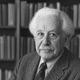 Erik Erikson: "Razvoj traja vse življenje. Krize identitete so normalne – in nujne..."
