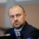 Blaž Brodnjak, NLB: 'Zaznavamo, da Slovenci odhajajo k Revolutu'