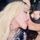 Madonna objavila vroč posnetek s praznovanja 64. rojstnega dne