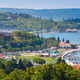 JE PORTOROŽ IZGUBIL STARO SLAVO? Plaže na pol prazne, ležalniki in senčniki samevajo, hoteli slabše zasedeni (FOTO, VIDEO)