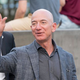 Delnice Amazona so leta 2024 poskočile za več kot 15 odstotkov, tako je Bezos postal najbogatejši človek na svetu