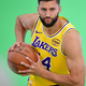 Neverjetno, Nemec spet poškdovan, debi za LA Lakers se zamika