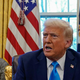 Donald Trump spet grozi