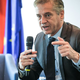 Golob: Naloga vlade je poskrbeti za varno in dostojno starost