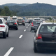 Prehiteti po desni? Večna dilema, zakon jasen, a praksa nekaj čisto drugega.