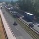 Na nekaterih cestah po državi nastajajo zastoji