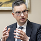 Šarec ostro: Desni farizeji zlorabljajo otroke za politične točke