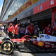 Ferrari v barvah dirkalnika Nikija Laude najhitrejši
