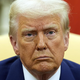 Trump mu je obrnil hrbet, zdaj se smeji s Putinom