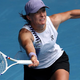 Swiatek zlahka do zmage, izpadli pa Gauff in Paolini