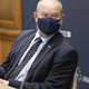 Veto brez podpore, novi interventni zakon bližje uveljavitvi
