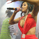 Na Cardi B po incidentu letijo nove obtožbe