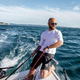 Z mini jadrnico sam čez Atlantski ocean