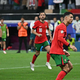 Ronaldo verjame, da mora na igrišče stopiti z desno nogo, ta Slovak pa najprej obuje desni, nato levi čevelj