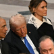 Melania za pogreb izbrala plašč z zanimivim detajlom