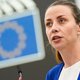Izrael članom delegacije prepovedal vstop, Joveva: »Gre za poskus kazanja mišic«