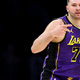Luka Dončić ni videti kot ista oseba, ki je prišla k Lakersom (FOTO)