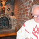 Zdravilec Stanko namesto vinoteke postavil kapelo (FOTO)