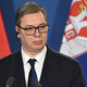 Vučić vendarle proti Moskvi, a ni prišel daleč – zadržali so ga v Bakuju