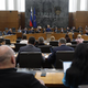 ODVZEM PREMOŽENJA NEZAKONITEGA IZVORA: Novela kljub nasprotovanju SDS sprejeta