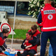 Zvok siren, kričanje, panika, kri: mladi reševalci v boju za vsako življenje (FOTO)