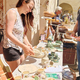 Na pomurskem rokodelskem festivalu so škrabali pirhe in lončarili na vretenu (FOTO)