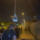 Kaos v tej evropski državi! Poglejte grozljive prizore spopadov med skrajnimi desničarji in migranti (VIDEO)