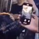V kijevski podzemni železnici kričala 'Slava Rusiji', potniki so jo brutalno napadli! (VIDEO)