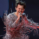 Harryjeva nova muza? Neznanka očarala pevca na festivalu (VIDEO in FOTO)