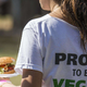 Veganstvo v zatonu? Razlogi, zakaj se mnogi vračajo k mesu