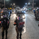 Srbija spet gori! Avto trčil v protestnike, policija aretirala študente (FOTO in VIDEO)