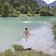 Jezero Kreda: v beli vodi vrvi od življenja (FOTO)
