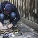 Med nakupovanjem ostala brez torbice