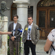 Mesec obiskal romsko naselje Brezje-Žabjak, napovedal spremembe: Socialna pomoč za ponavljalce prekrškov v naravi?