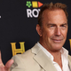 Kevin Costner in Jake Gyllenhaal na medenem mesecu