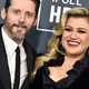 Resnica Kelly Clarkson: smrt bivšega moža razkrila skrivnost (Suzy)